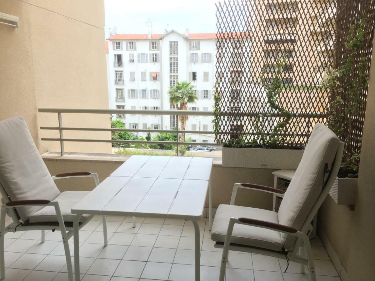 Quiet Flat Next To The Beach 尼斯 外观 照片